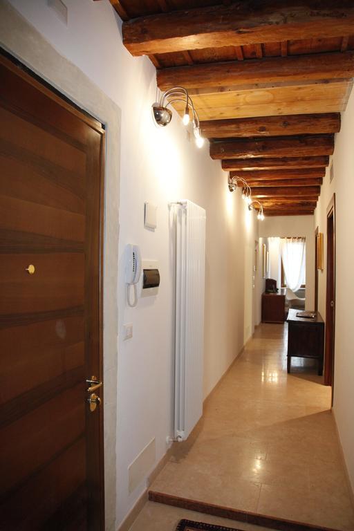 Centre 2 Bedroom Flat Verona Exterior foto